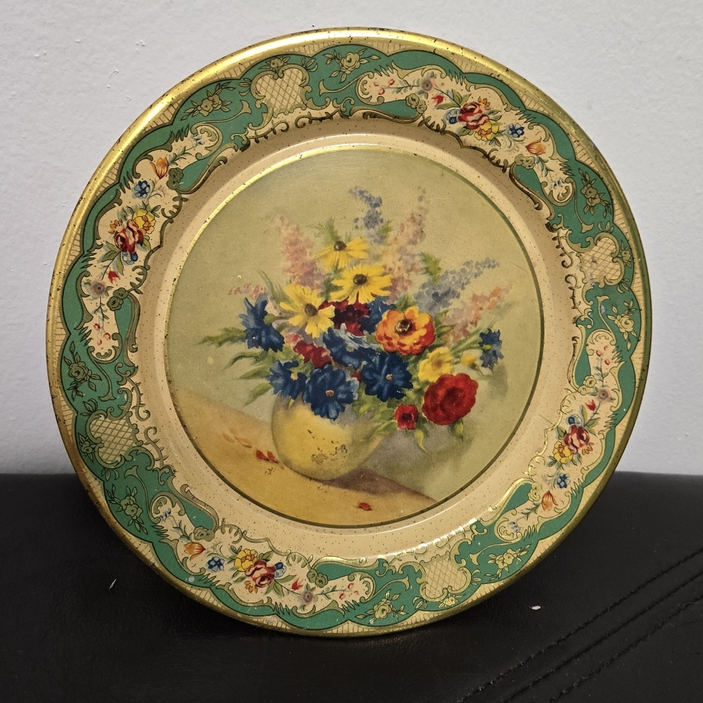 Vintage Daher Floral Decoratived Plate with Green Gold Accents Multicolor